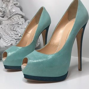 6” seafoam stilettos